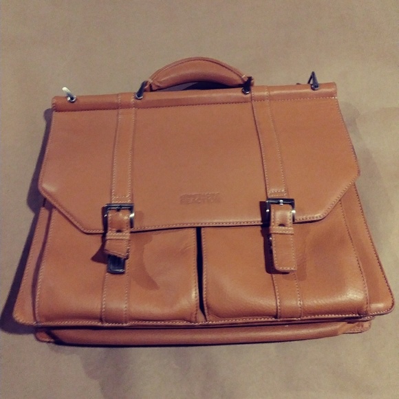 KENNETH COLE REACTION LEATHER BRIEFCASE - Picture 1 of 6